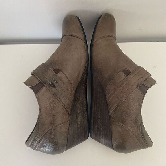 Taos Wedge Shoes Booties Size 9 Tan Leather Casual Slip On Comfort SPLURGE - Picture 8 of 11